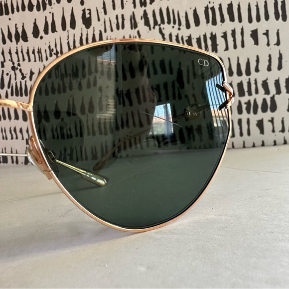 Dior cat eye frame Gypsy sunglasses - Picture 8 of 8